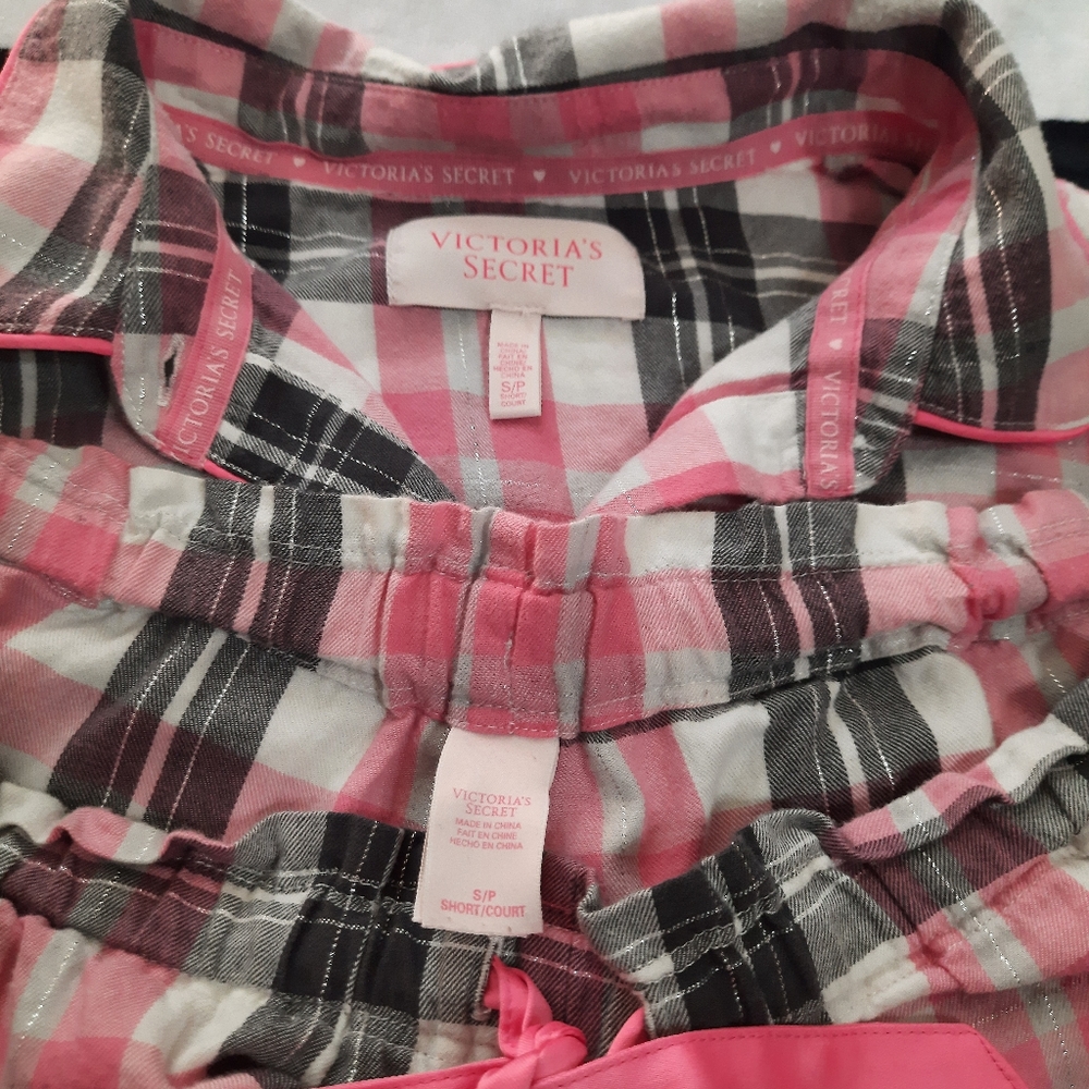 Victoria Secret Flannel PJs - Picture 10 of 13